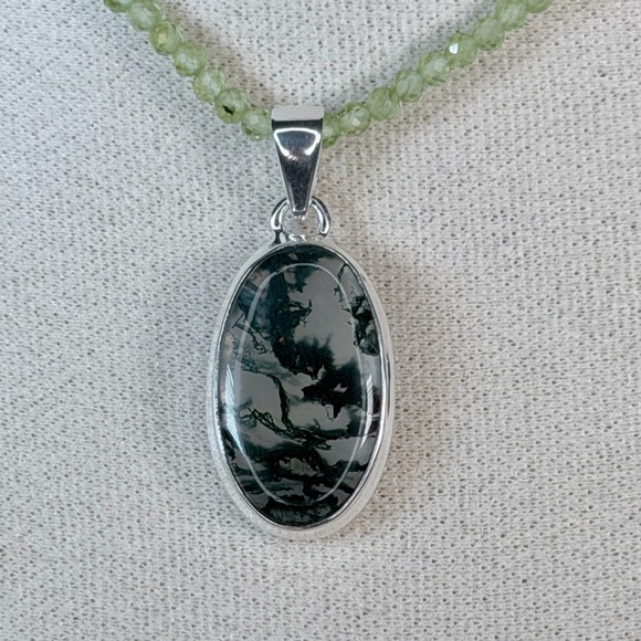 Jewelry - AAA Moss Agate Pendant • Solid 925 Sterling Silver • India